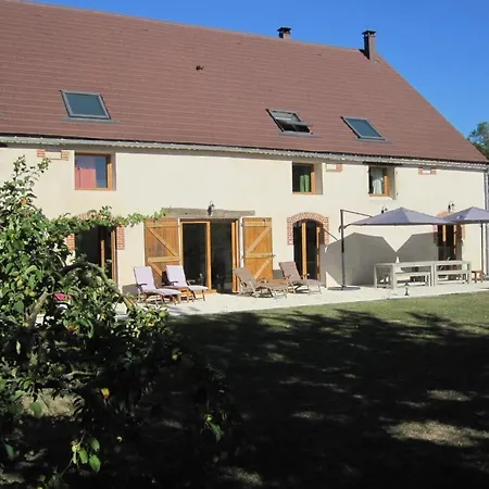 - Sur Le Chemin Des Buvats Apartmán *