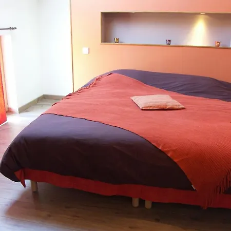 - Sur Le Chemin Des Buvats Apartment