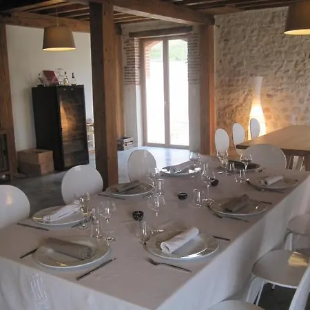 - Sur Le Chemin Des Buvats Vicq (Allier)